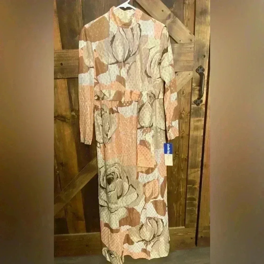 Vintage Leslie Fay Hostess Dress Circa 1970s With Original Tags Size 16